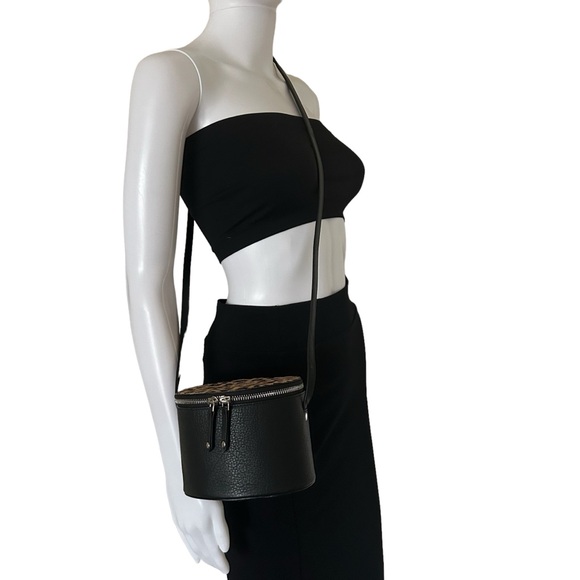 Black pebbled Leather Leopard Print Round Zipper Bucket shoulder Crossbody Bag - Picture 2 of 12